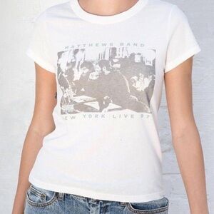 Brandy Melville graphic tee